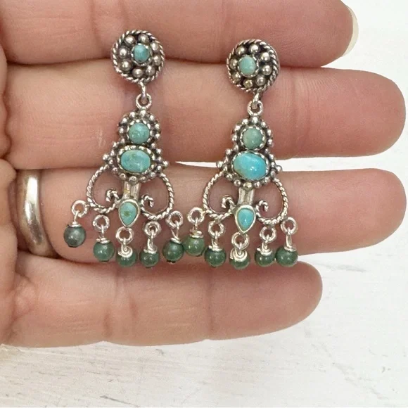 Vintage Elegant Sterling Silver and Turquoise Pirced Dangle Earrings - Picture 6 of 8